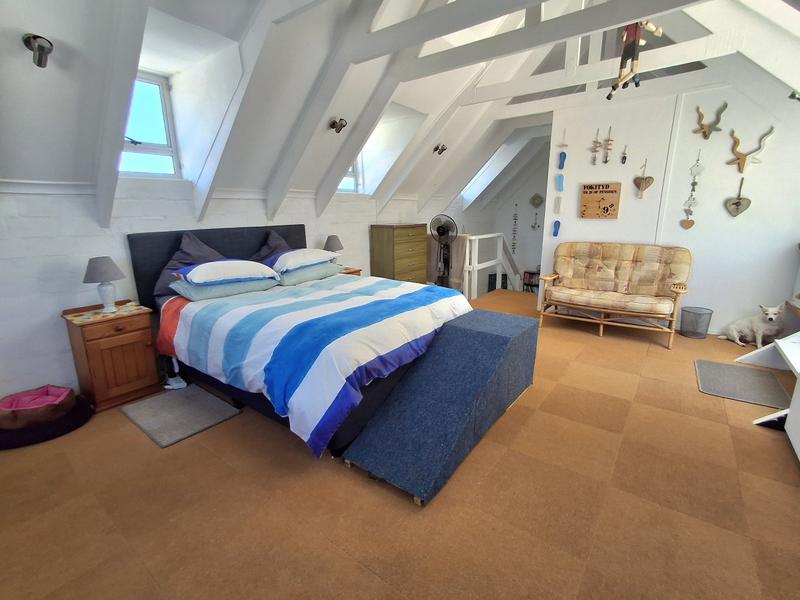 5 Bedroom Property for Sale in Britannia Bay Western Cape